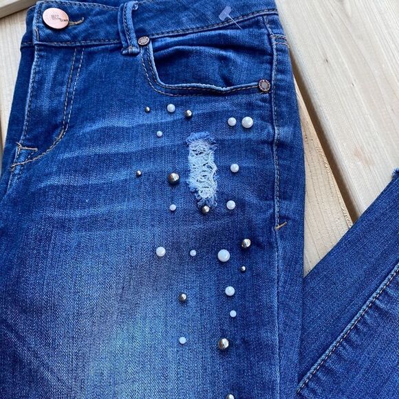 1822 Denim Distressed Jeans/Pants - Picture 2 of 13